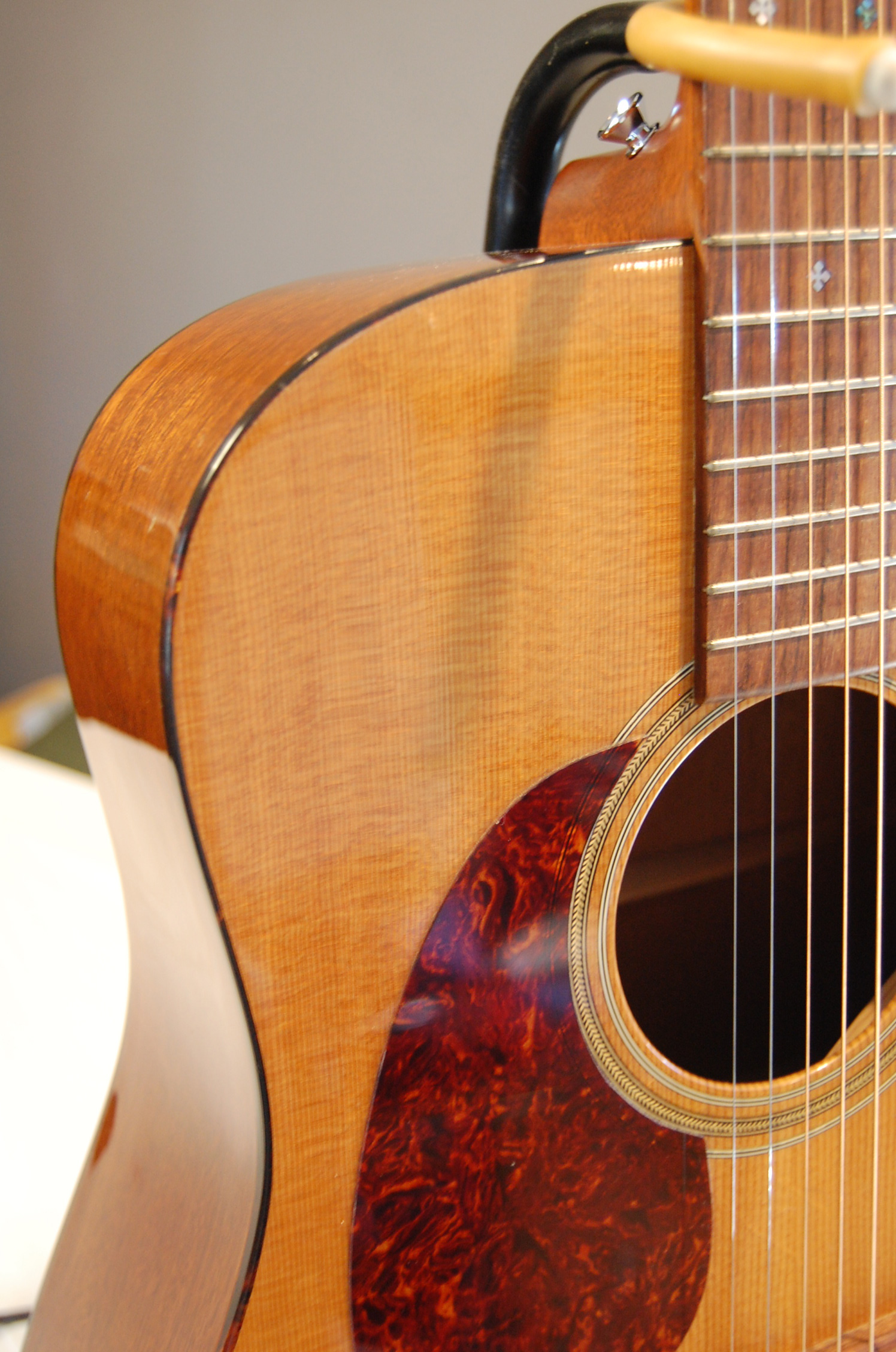 1993 Martin D16h93 - D18v Features - Dovetail Neck - The Acoustic 